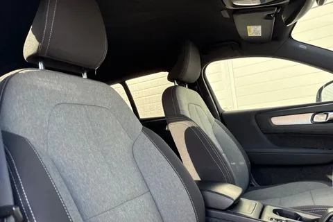 NA23FNF Volvo Xc40 2.0 B3 MHEV Core DCT Auto Euro 6 (s/s) 5dr Thumbnail #25