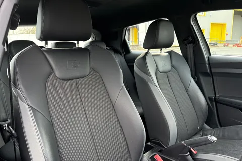 PK22LNT Audi A1 S line 25 TFSI  95 PS 5-speed Thumbnail #25