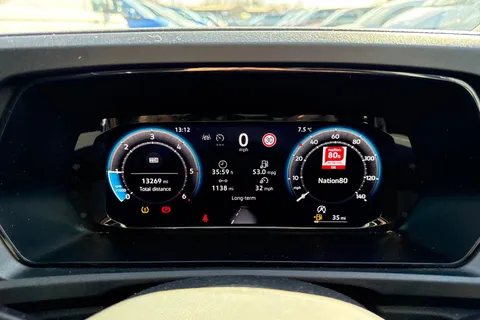 CX74LRA Volkswagen Caddy 2.0 TDI C20 Commerce Pro SWB Euro 6 (s/s) 5dr Thumbnail #30