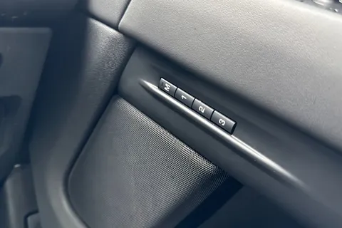 KT73FXD Land Rover Range Rover Evoque 1.5 P300e Dynamic HSE 5dr Thumbnail #27