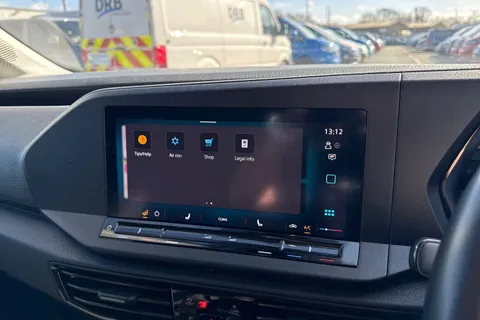 CX74LRA Volkswagen Caddy 2.0 TDI C20 Commerce Pro SWB Euro 6 (s/s) 5dr Thumbnail #34