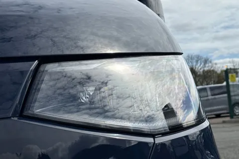 DE26TXP Volkswagen Transporter T28 Commerce Plus SWB 110 PS 2.0 TDI 6sp Manual Thumbnail #25