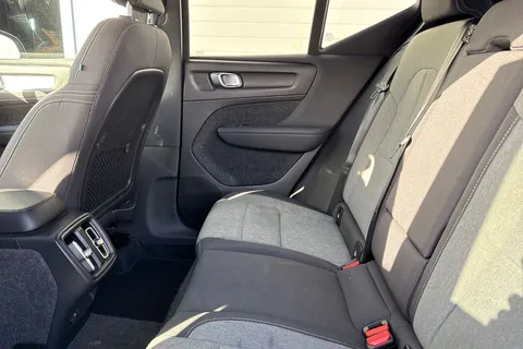 NA23FNF Volvo Xc40 2.0 B3 MHEV Core DCT Auto Euro 6 (s/s) 5dr Thumbnail #34