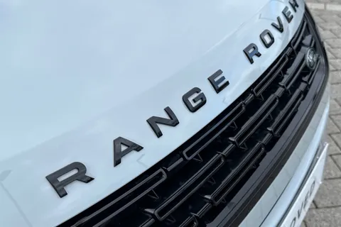 30 of 51 for Land Rover Range Rover Evoque 1.5 P300e Dynamic HSE 5dr