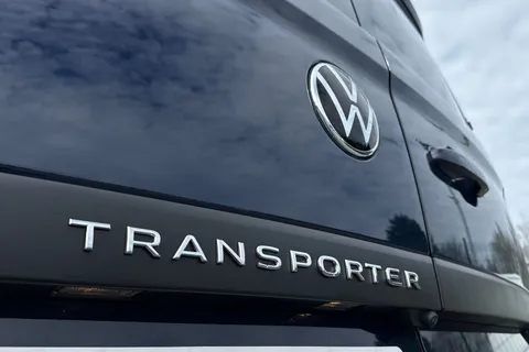 DE26TXP Volkswagen Transporter T28 Commerce Plus SWB 110 PS 2.0 TDI 6sp Manual Thumbnail #29