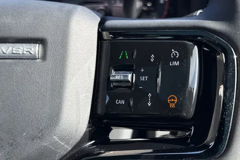 DU75YOP Land Rover Range Rover Evoque 2.0 D200 Dynamic SE 5dr Thumbnail #32