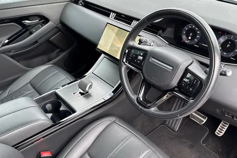 32 of 51 for Land Rover Range Rover Evoque 1.5 P300e Dynamic HSE 5dr