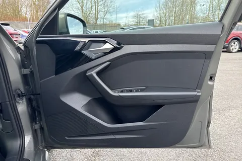 PK22LNT Audi A1 S line 25 TFSI  95 PS 5-speed Thumbnail #40