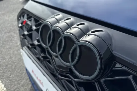 35 of 65 for Audi RS 3 RS 3 Sportback Carbon Black 400 PS S tronic