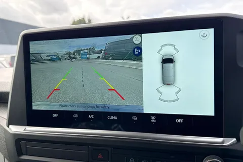 DE26TXP Volkswagen Transporter T28 Commerce Plus SWB 110 PS 2.0 TDI 6sp Manual Thumbnail #37