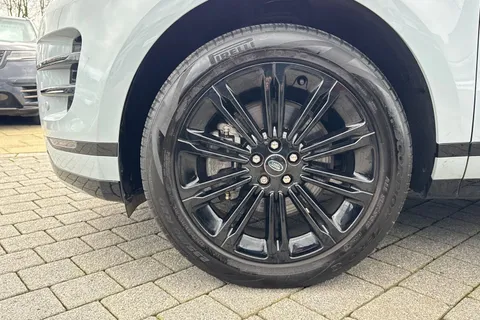 41 of 51 for Land Rover Range Rover Evoque 1.5 P300e Dynamic HSE 5dr