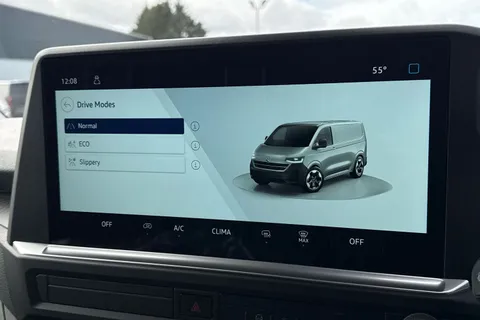 DE26TXP Volkswagen Transporter T28 Commerce Plus SWB 110 PS 2.0 TDI 6sp Manual Thumbnail #40