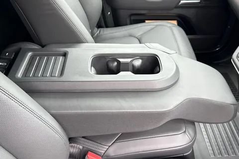 DV26XNL Land Rover Defender 110 3.0 D250 MHEV X-Dynamic HSE Hard Top SUV 5dr Diesel Auto 4WD MWB Euro 6 (s/s) (249 ps) Thumbnail #44