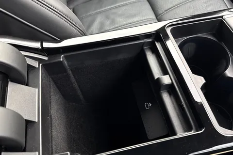 KT73FXD Land Rover Range Rover Evoque 1.5 P300e Dynamic HSE 5dr Thumbnail #47