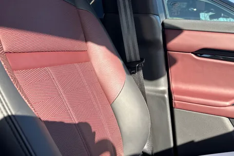 47 of 48 for Land Rover Range Rover Evoque 1.5 P270e Dynamic HSE 5dr