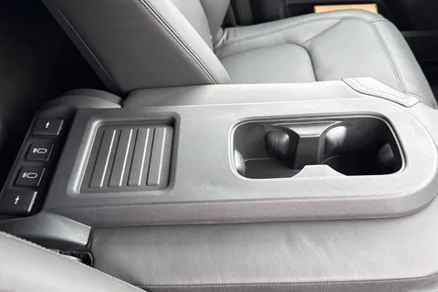 DV26XNL Land Rover Defender 110 3.0 D250 MHEV X-Dynamic HSE Hard Top SUV 5dr Diesel Auto 4WD MWB Euro 6 (s/s) (249 ps) Thumbnail #49