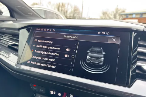 Audi Q4 e-tron 45 Black Edition Auto 5dr 82kWh Thumbnail #58