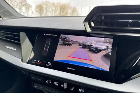 56 of 65 for Audi RS 3 RS 3 Sportback Carbon Black 400 PS S tronic