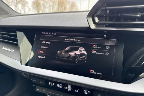 57 of 65 for Audi RS 3 RS 3 Sportback Carbon Black 400 PS S tronic