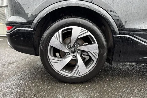 12 of 65 for Audi Q6 E-Tron 83kWh S line Sportback Auto 5dr