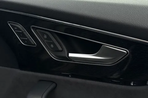 20 of 63 for Audi Q8 3.0 TDI V6 Black Edition Tiptronic quattro Euro 6 (s/s) 5dr