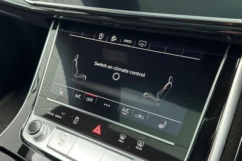 21 of 63 for Audi Q8 3.0 TDI V6 Black Edition Tiptronic quattro Euro 6 (s/s) 5dr