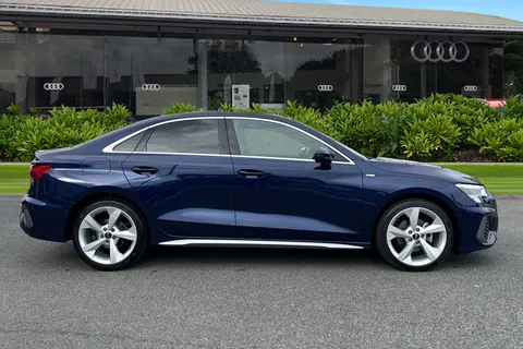 PY73JOU Audi A3 S line 35 TDI 150 PS S tronic Thumbnail #4