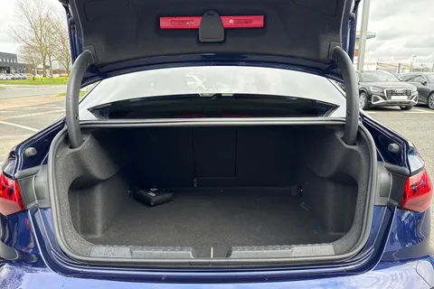 PY73JOU Audi A3 S line 35 TDI 150 PS S tronic Thumbnail #8