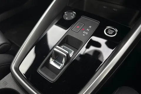 PY73JOU Audi A3 S line 35 TDI 150 PS S tronic Thumbnail #24