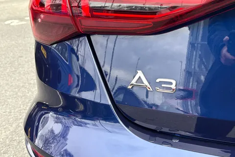 PY73JOU Audi A3 S line 35 TDI 150 PS S tronic Thumbnail #31