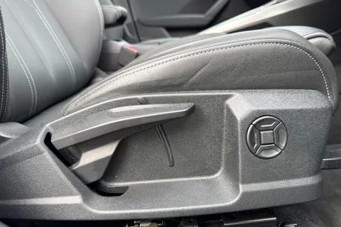 PY73JOU Audi A3 S line 35 TDI 150 PS S tronic Thumbnail #45