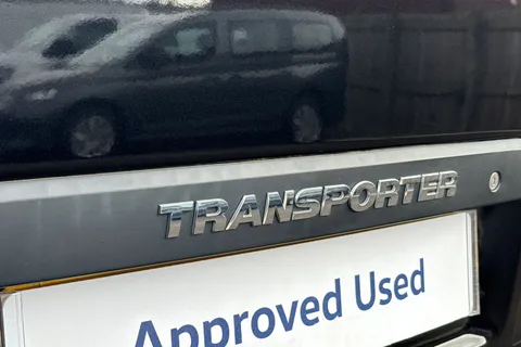 DY72NME Volkswagen Transporter 2.0 TDI 110 Highline Van Thumbnail #29