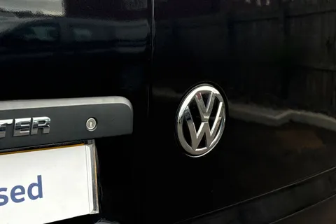 DY72NME Volkswagen Transporter 2.0 TDI 110 Highline Van Thumbnail #30