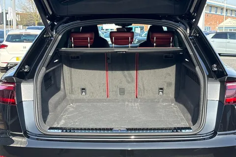 Audi SQ8 4.0 TFSI V8 Black Edition Tiptronic quattro Euro 6 (s/s) 5dr Thumbnail #7