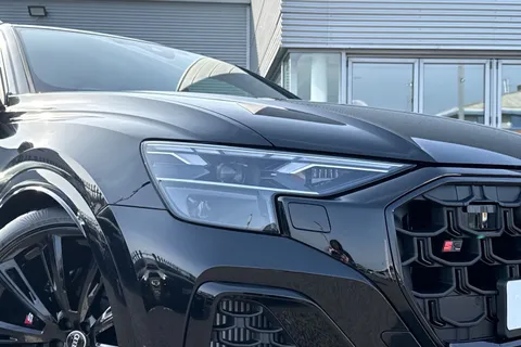 Audi SQ8 4.0 TFSI V8 Black Edition Tiptronic quattro Euro 6 (s/s) 5dr Thumbnail #9