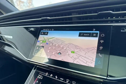 Audi SQ8 4.0 TFSI V8 Black Edition Tiptronic quattro Euro 6 (s/s) 5dr Thumbnail #17