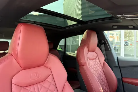 Audi SQ8 4.0 TFSI V8 Black Edition Tiptronic quattro Euro 6 (s/s) 5dr Thumbnail #24