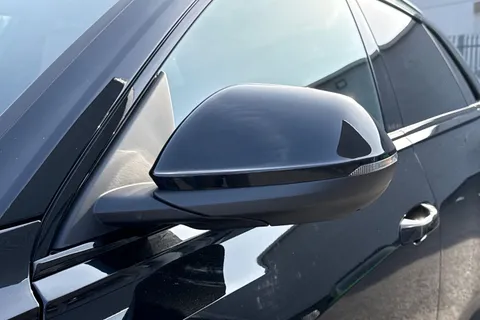 Audi SQ8 4.0 TFSI V8 Black Edition Tiptronic quattro Euro 6 (s/s) 5dr Thumbnail #31