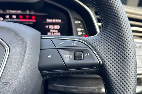 Audi SQ8 4.0 TFSI V8 Black Edition Tiptronic quattro Euro 6 (s/s) 5dr Thumbnail #52