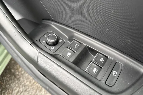 Audi A1 1.0 TFSI 30 S line Sportback S Tronic Euro 6 (s/s) 5dr Thumbnail #49