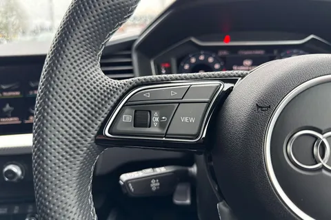 Audi A1 1.0 TFSI 30 S line Sportback S Tronic Euro 6 (s/s) 5dr Thumbnail #51