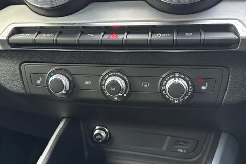 SN23KED Audi Q2 S line 35 TFSI  150 PS S tronic Thumbnail #23