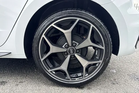  Audi A1 1.0 TFSI 25 Black Edition Sportback Euro 6 (s/s) 5dr Thumbnail #11
