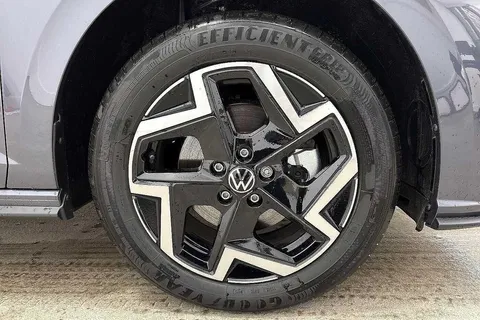 DK75YPP Volkswagen Polo 1.0 TSI 115 R-Line 5dr DSG Thumbnail #6