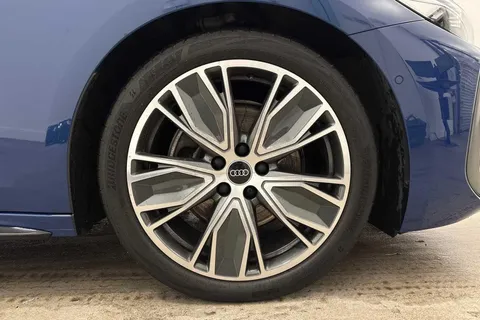 KU75ZPH Audi A5 2.0 TFSI S line Saloon S Tronic Euro 6 (s/s) 5dr Thumbnail #6