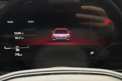 KU75ZPH Audi A5 2.0 TFSI S line Saloon S Tronic Euro 6 (s/s) 5dr Thumbnail #12