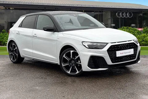 DC74SWF Audi A1 Black Edition 35 TFSI  150 PS S tronic Thumbnail #2