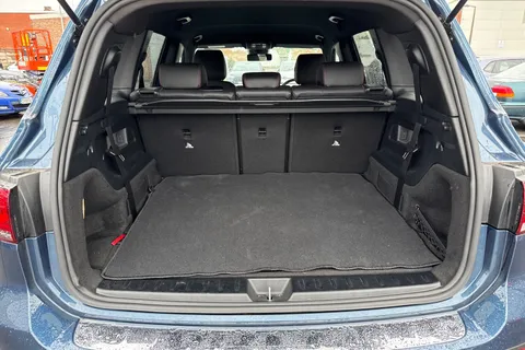 9 of 55 for Mercedes-Benz Glb 220d 4Matic AMG Line Premium 5dr 8G-Tronic