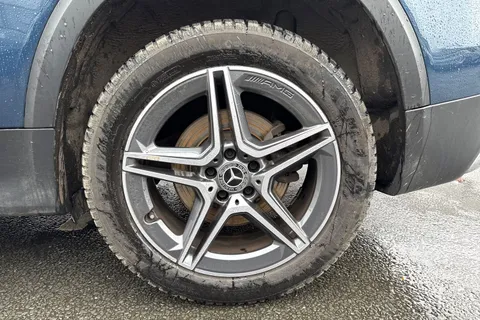 12 of 55 for Mercedes-Benz Glb 220d 4Matic AMG Line Premium 5dr 8G-Tronic