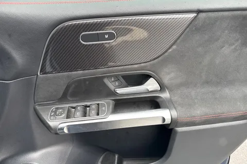 23 of 55 for Mercedes-Benz Glb 220d 4Matic AMG Line Premium 5dr 8G-Tronic